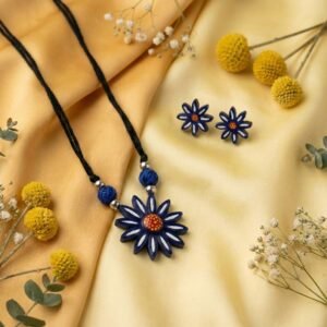 Handcrafted Daisy Teracotta Necklace And Earrings Set (Navy Blue)